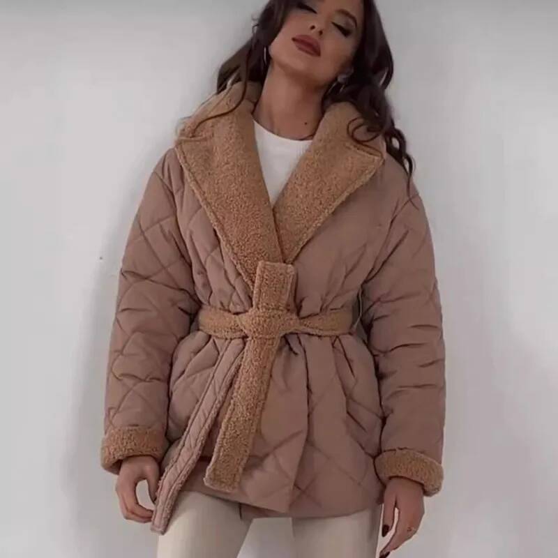 معطف أنيق مبطن بفرو صناعي للنس - مراجعة Street Fashion England وسعره
